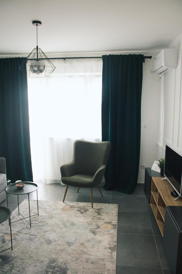 Azimut Apartman Биелина Экстерьер фото